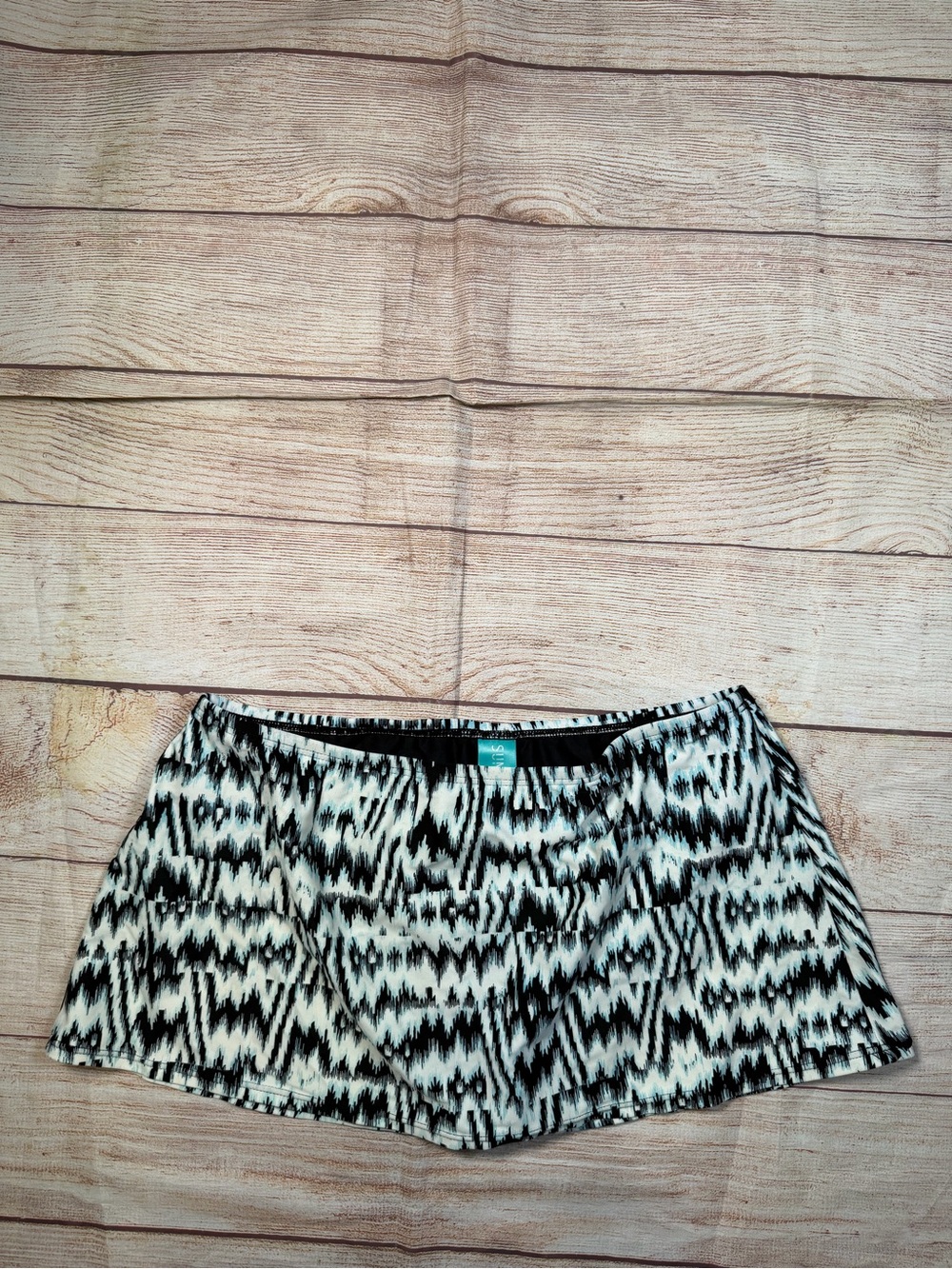 Women's Black‎ & White Patterned Swim Skirt Bikini Bottom